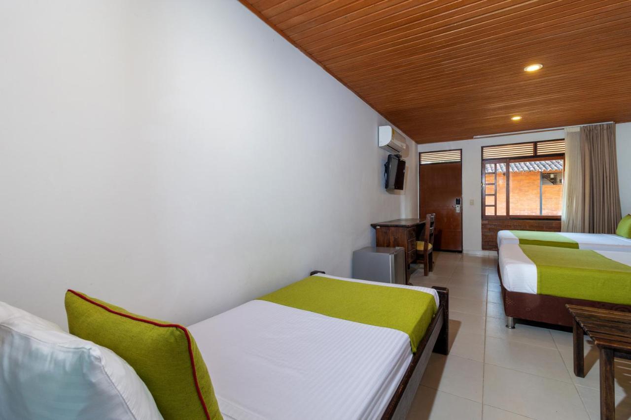 Apiay Hotel Campestre La Potra מראה חיצוני תמונה